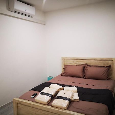 Appartement Saint Gilles Les Bains Ngoại thất bức ảnh